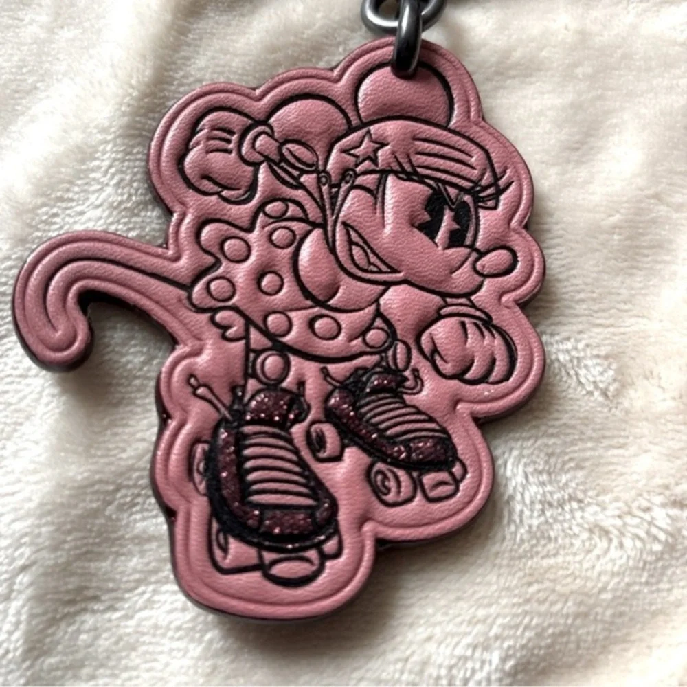 COACH X DISNEY MINNIE MOUSE ROLLER SKATING PINK BAG CHARM KEYCHAIN